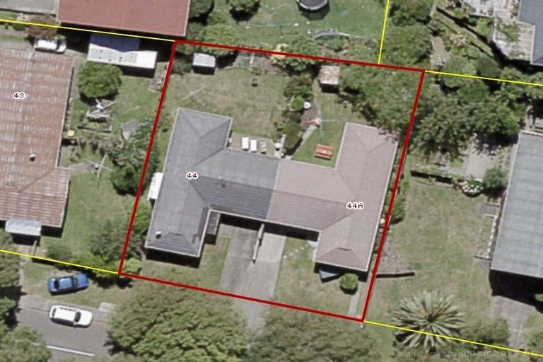 Photo of property in 2/44 Tui Road, Raumati Beach, Paraparaumu, 5032