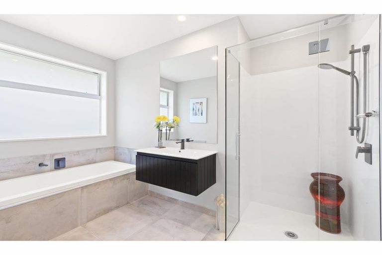 Photo of property in 1 Tara Crescent, Woodend, 7610