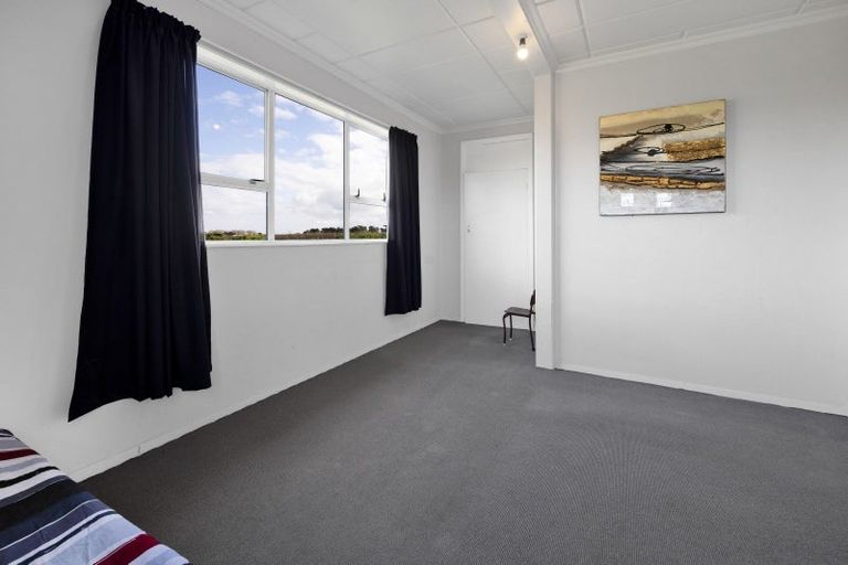 Photo of property in 84 Mawhitiwhiti Road, Normanby, Hawera, 4675