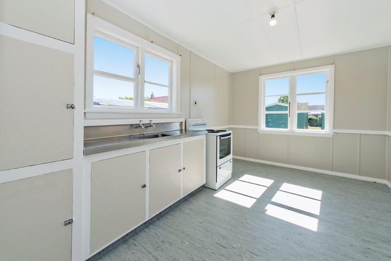 Photo of property in 53 High Street, Leeston, 7632