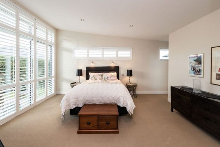Photo of property in 8a Parkhill Avenue, Wanaka, 9305