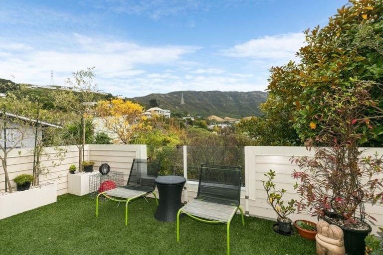 Photo of property in 38a Silverstream Road, Crofton Downs, Wellington, 6035