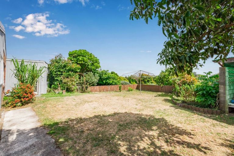Photo of property in 41 Aorangi Road, Paraparaumu, 5032