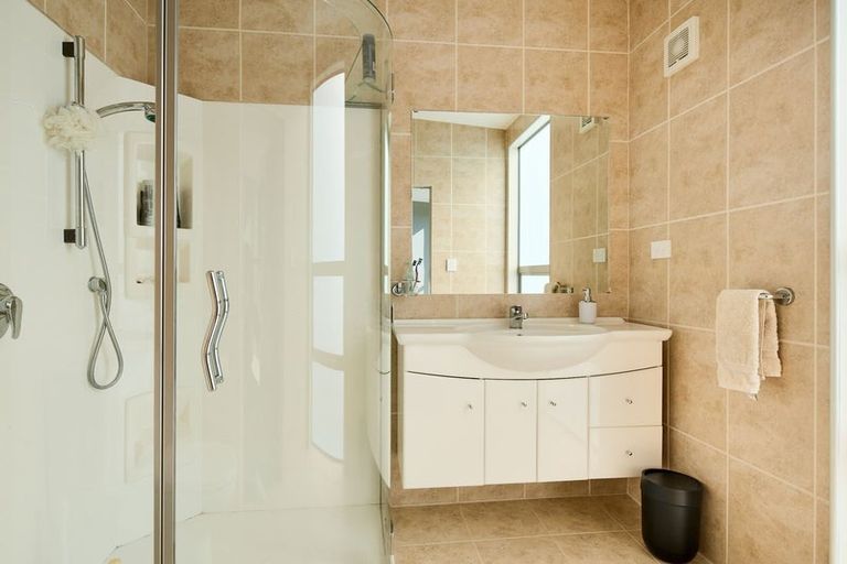 Photo of property in 53 Exploration Way, Whitby, Porirua, 5024