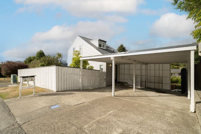 Photo of property in 18a Penryn Drive, Camborne, Porirua, 5026