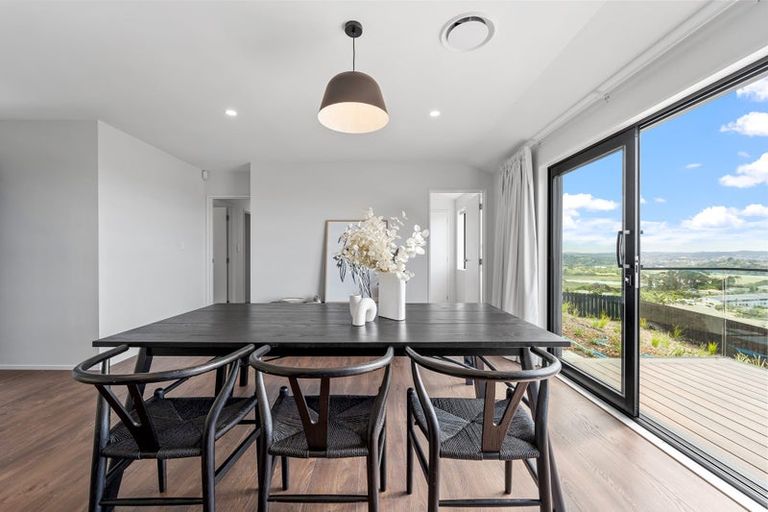 Photo of property in 4 Ti Tree Lane, Stanmore Bay, Whangaparaoa, 0932