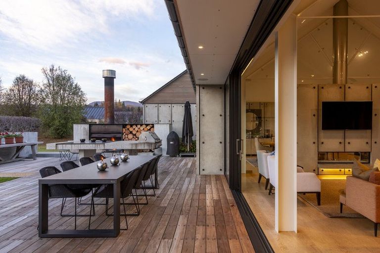 Photo of property in 243 Lower Shotover Road, Speargrass Flat, Queenstown, 9371