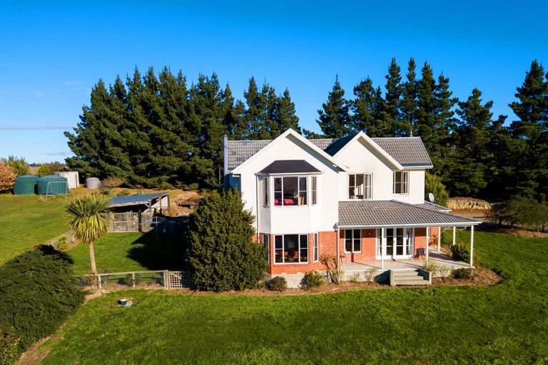 Photo of property in 1154 Rolling Ridges Road, Levels Valley, Timaru, 7975