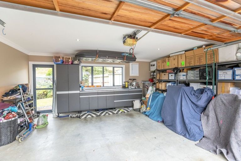 Photo of property in 3 Endeavour Drive, Whitby, Porirua, 5024