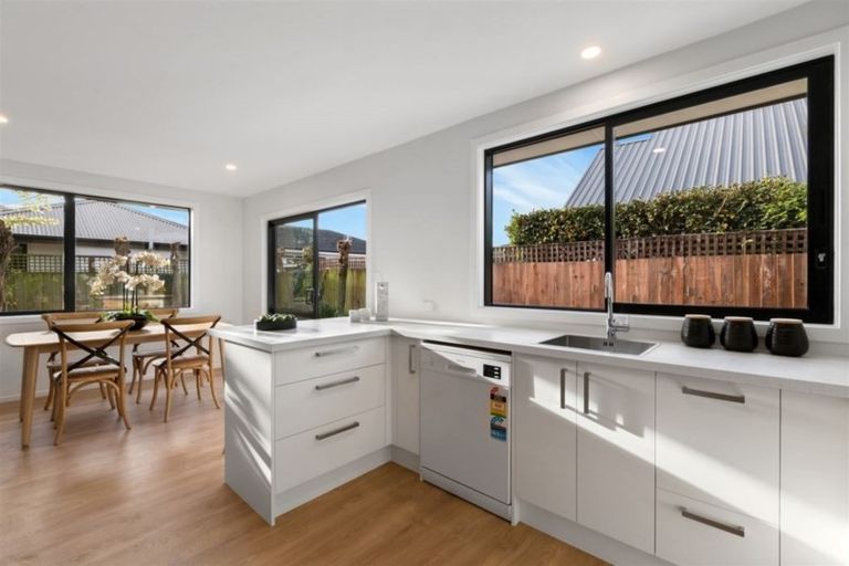 Photo of property in 14 Blighs Road, Strowan, Christchurch, 8052