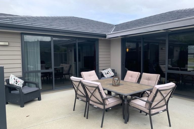 Photo of property in 28 Matthews Crescent, Cromwell, 9310