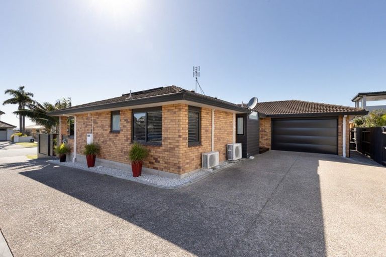 Photo of property in 420a Oceanbeach Road, Mount Maunganui, 3116