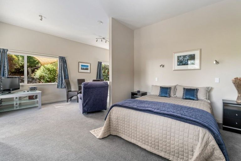 Photo of property in 728 Kane Road, Hawea Flat, Wanaka, 9382