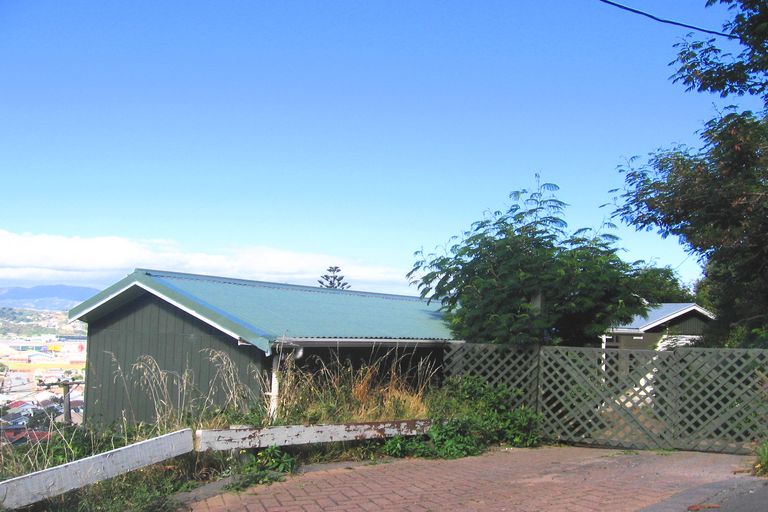 Photo of property in 40 Buckingham Street, Melrose, Wellington, 6023