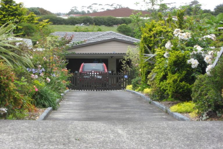 Photo of property in 10b Carlton Road, Pukekohe, 2120