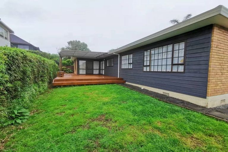 Photo of property in 1/5 Northumberland Avenue, Hauraki, Auckland, 0622