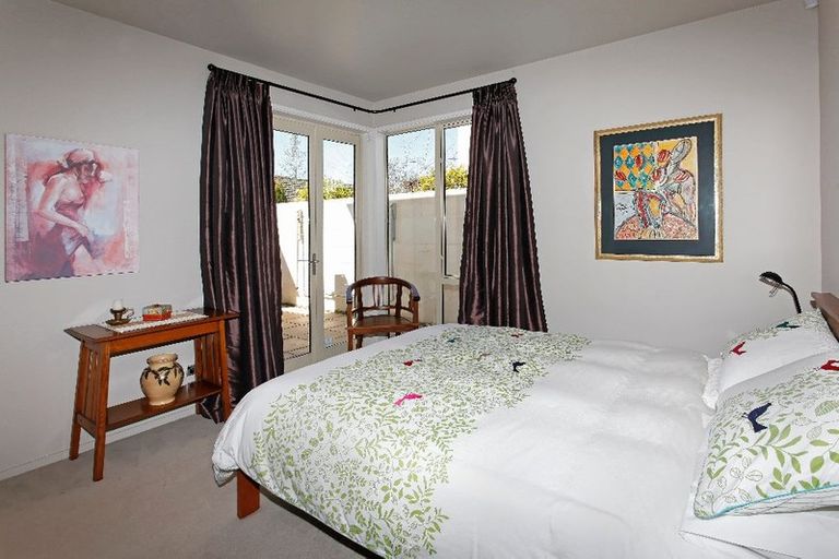 Photo of property in 124 Rugby Street, Merivale, Christchurch, 8014