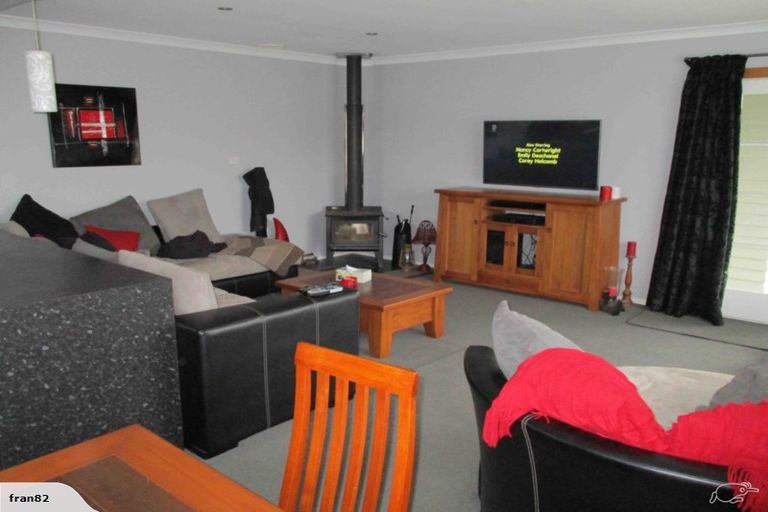 Photo of property in 9 Paisley Street, Levin, 5510