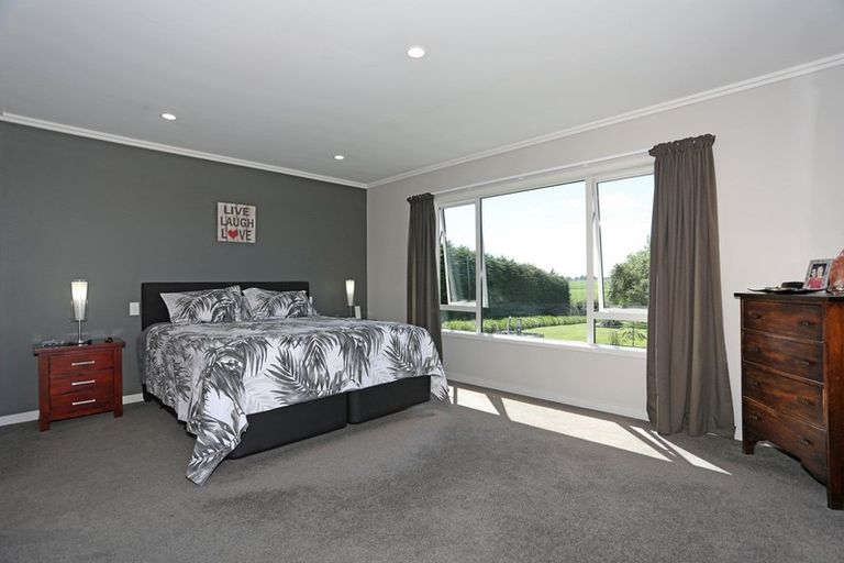 Photo of property in 225 Makara Road, Halcombe, Feilding, 4779
