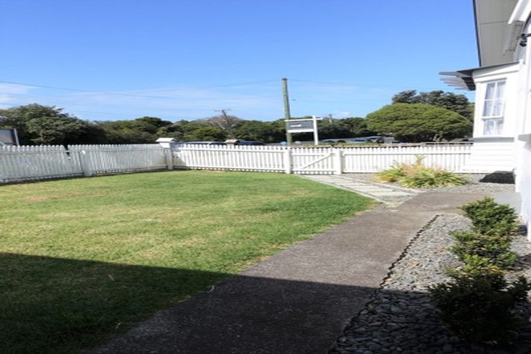 Photo of property in 1/137 Abbotts Way, Remuera, Auckland, 1050