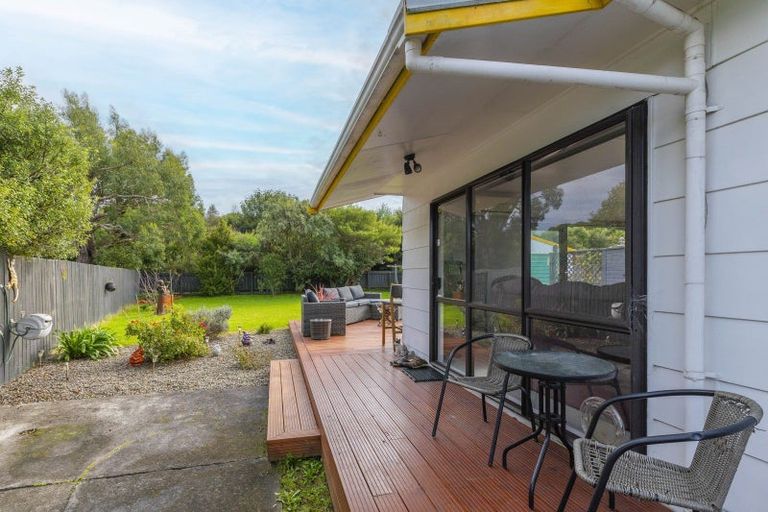Photo of property in 19 Spackman Crescent, Paraparaumu, 5032