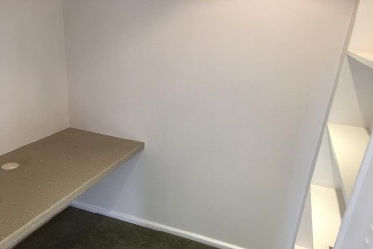 Photo of property in 34 Manor Place, Bryndwr, Christchurch, 8053