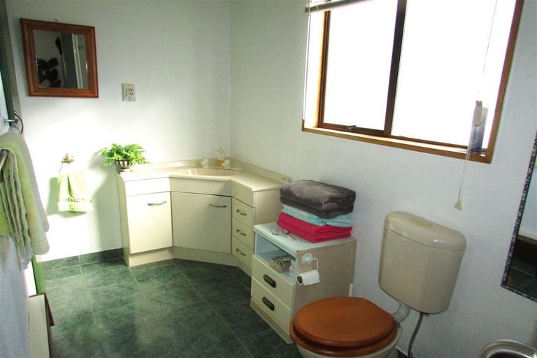 Photo of property in 20 Pitt Street, Runanga, 7803