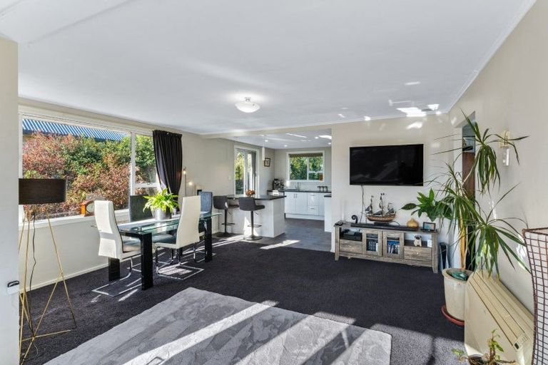 Photo of property in 35 Burgess Street, Green Island, Dunedin, 9018