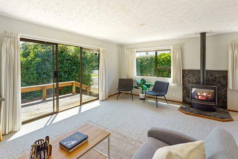 Photo of property in 71 Elizabeth Street, Waikanae, 5036