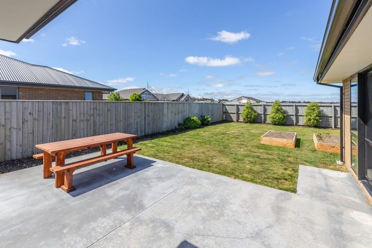 Photo of property in 35 Bradbury Avenue, Rolleston, 7614