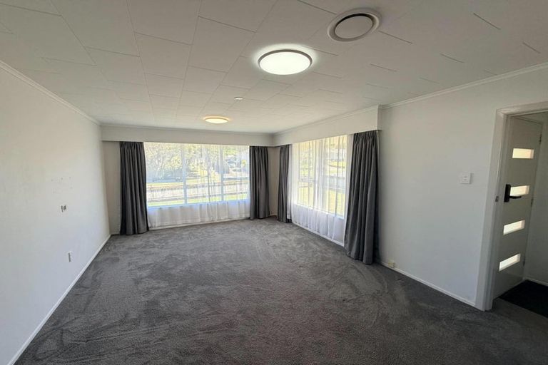 Photo of property in 172 Major Drive, Kelson, Lower Hutt, 5010