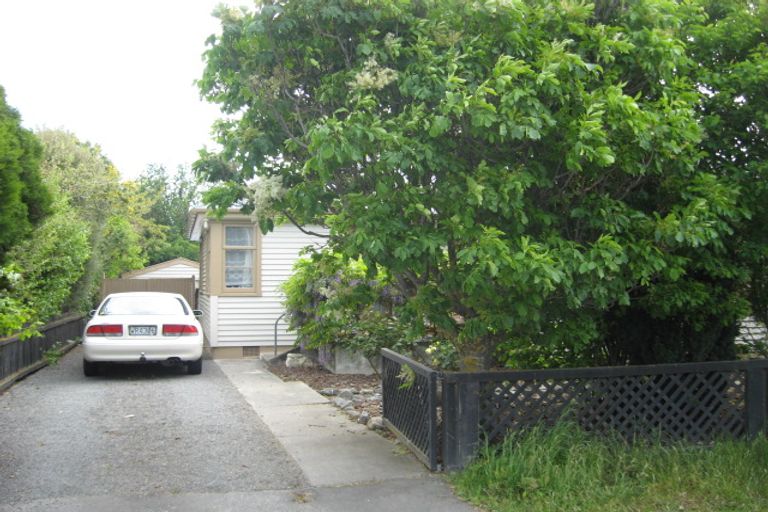 Photo of property in 20 Douglas Road, Amberley, 7410