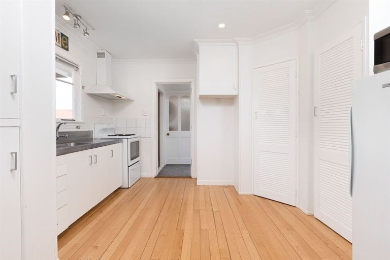 Photo of property in 19a Pemberton Crescent, Greerton, Tauranga, 3112