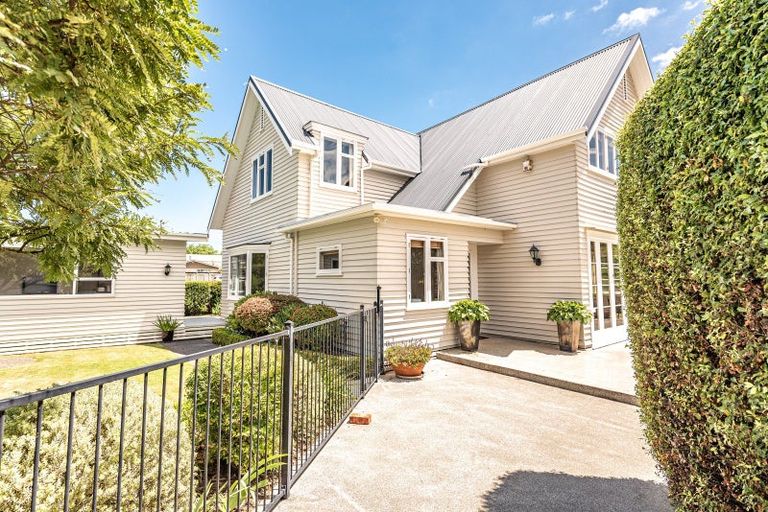 Photo of property in 98 Liverpool Street, Whanganui, 4500