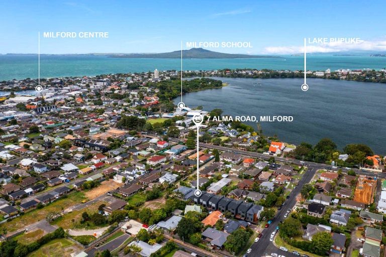 Photo of property in 4/7 Alma Road, Milford, Auckland, 0620