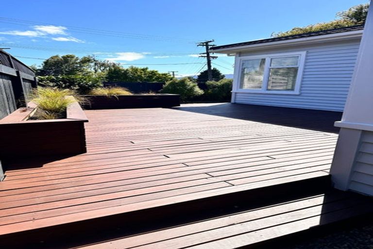 Photo of property in 22 Ngaio Road, Raumati Beach, Paraparaumu, 5032