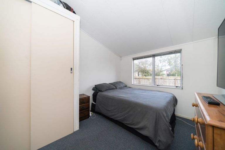 Photo of property in 30 Tiller Close, Kelvin Grove, Palmerston North, 4414