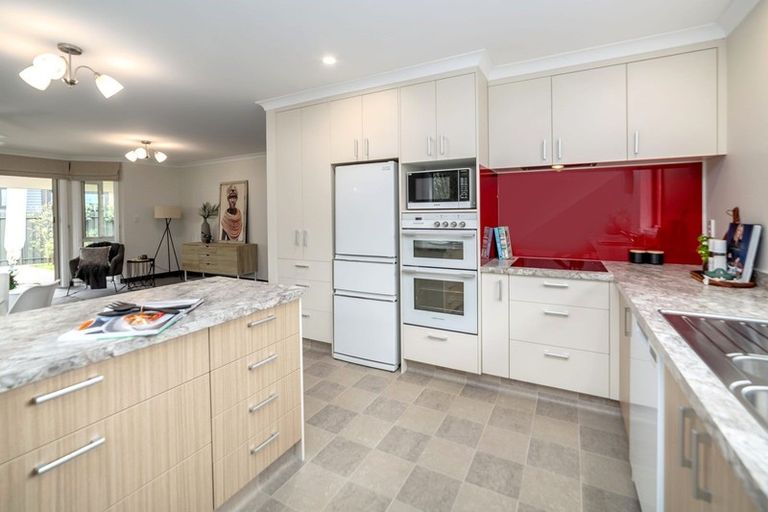 Photo of property in 96a East Street, Greytown, 5712