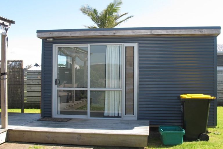 Photo of property in 115 Ngaio Drive, Matarangi, Whitianga, 3592