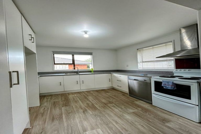 Photo of property in 74d Albert Street, Palmerston North, 4414