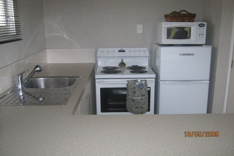 Photo of property in 23 Lincoln Terrace, Hokowhitu, Palmerston North, 4410