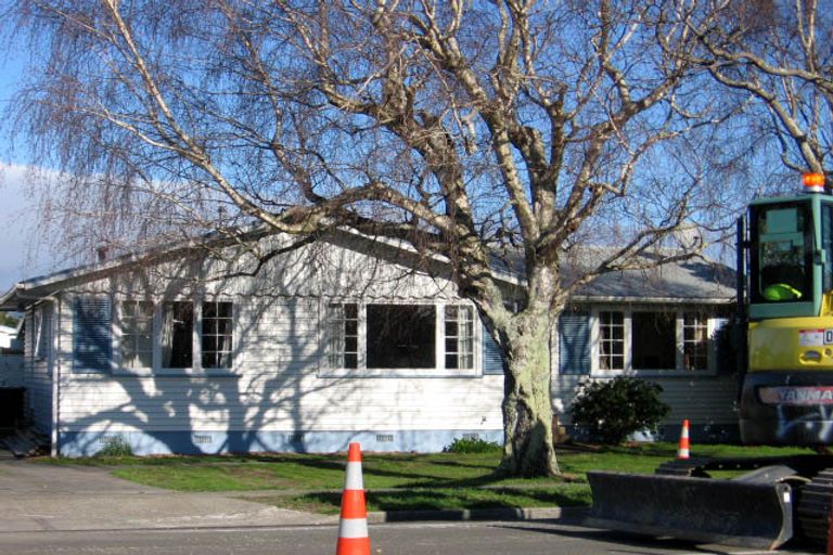 Photo of property in 22 Park Road, West End, Palmerston North, 4412