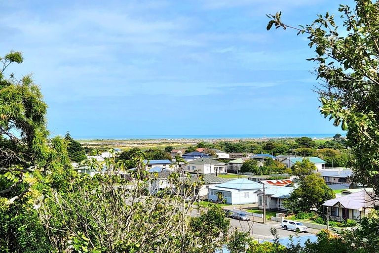Photo of property in 7 Ashmore Avenue, Cobden, Greymouth, 7802