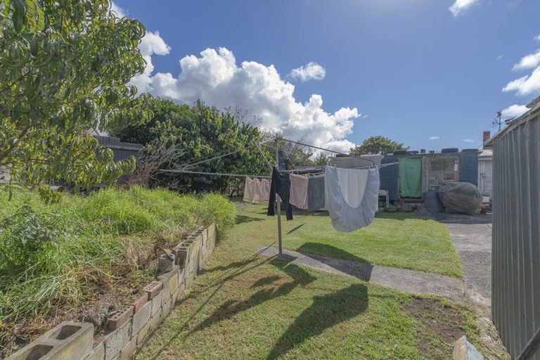 Photo of property in 9 Jordan Road, Mangere, Auckland, 2022