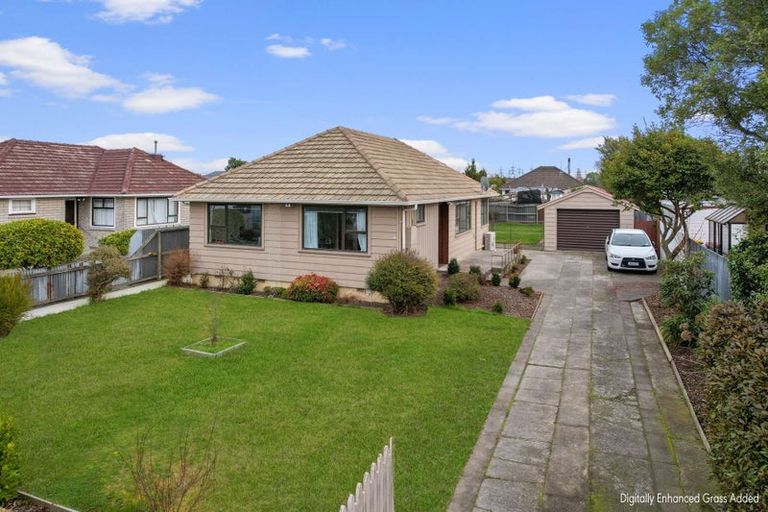 Photo of property in 19 Tinokore Street, Hei Hei, Christchurch, 8042