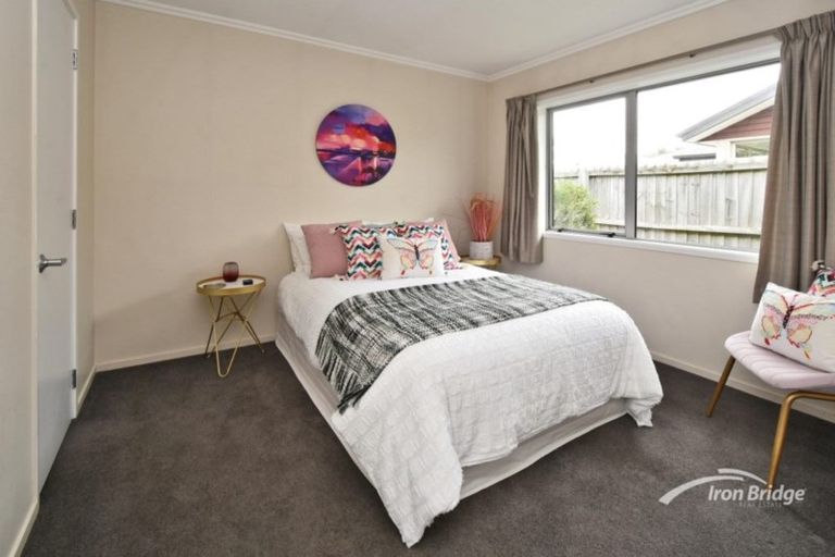 Photo of property in 75 Mokihi Gardens, Hillmorton, Christchurch, 8024