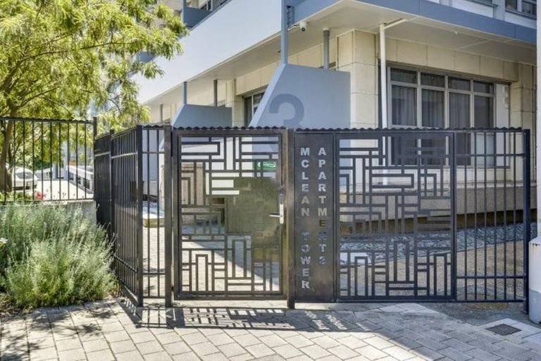 Photo of property in Mclean Towers, 3gg Shakespeare Road, Napier South, Napier, 4110