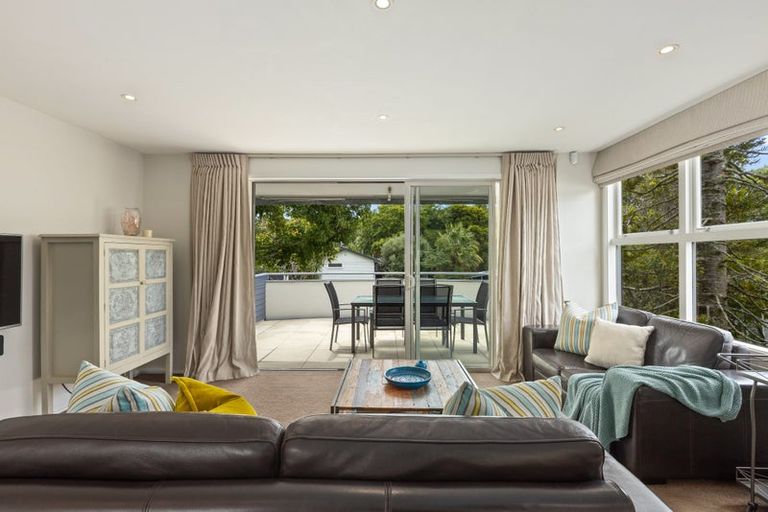 Photo of property in 51 Mcdowell Crescent, Hillcrest, Auckland, 0627