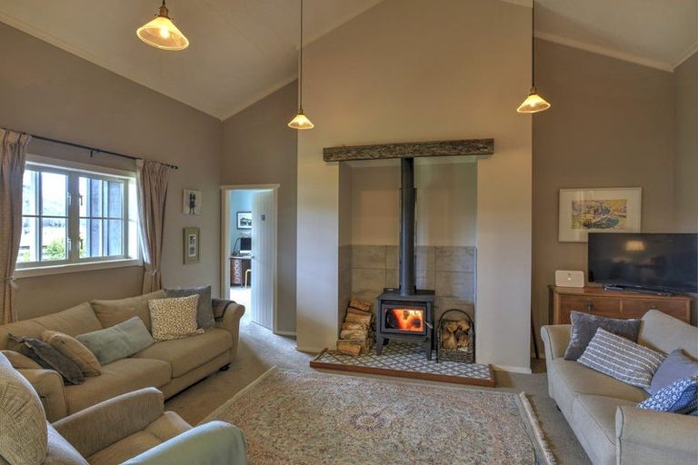 Photo of property in 112b Kent Street, Carterton, 5713