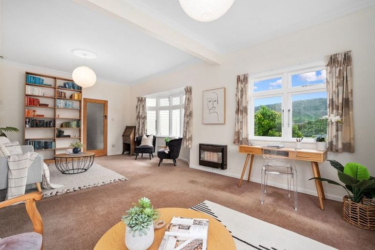 Photo of property in 9 Orari Street, Ngaio, Wellington, 6035